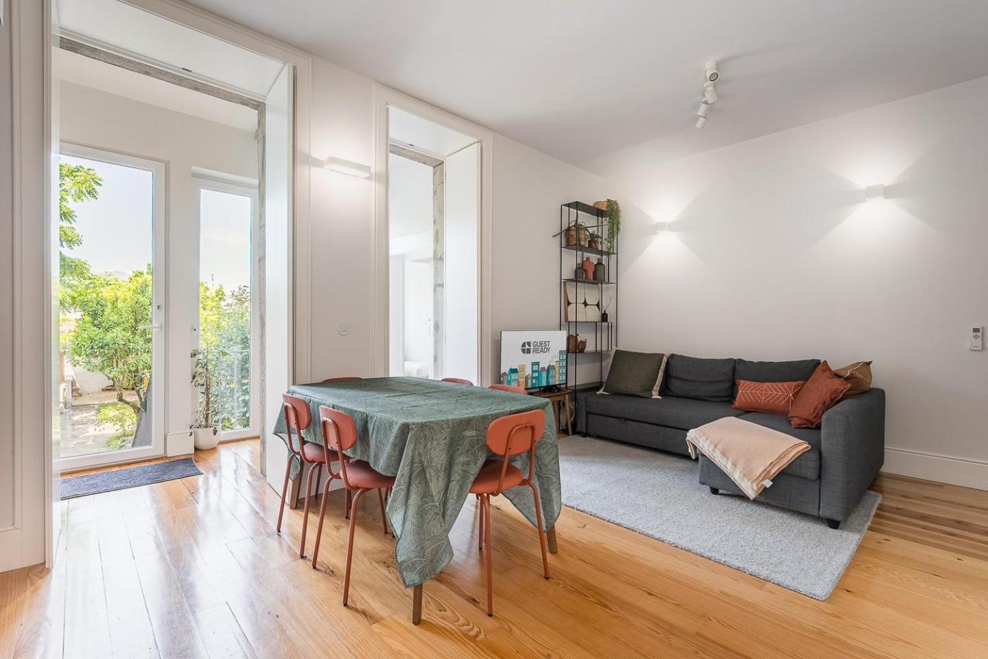 Guestready - The Perfect Haven Near St. Catarina Apartment Porto Bagian luar foto